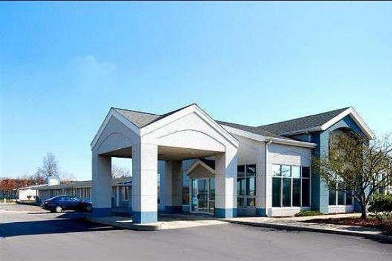 Knights Inn Elyria Bagian luar foto